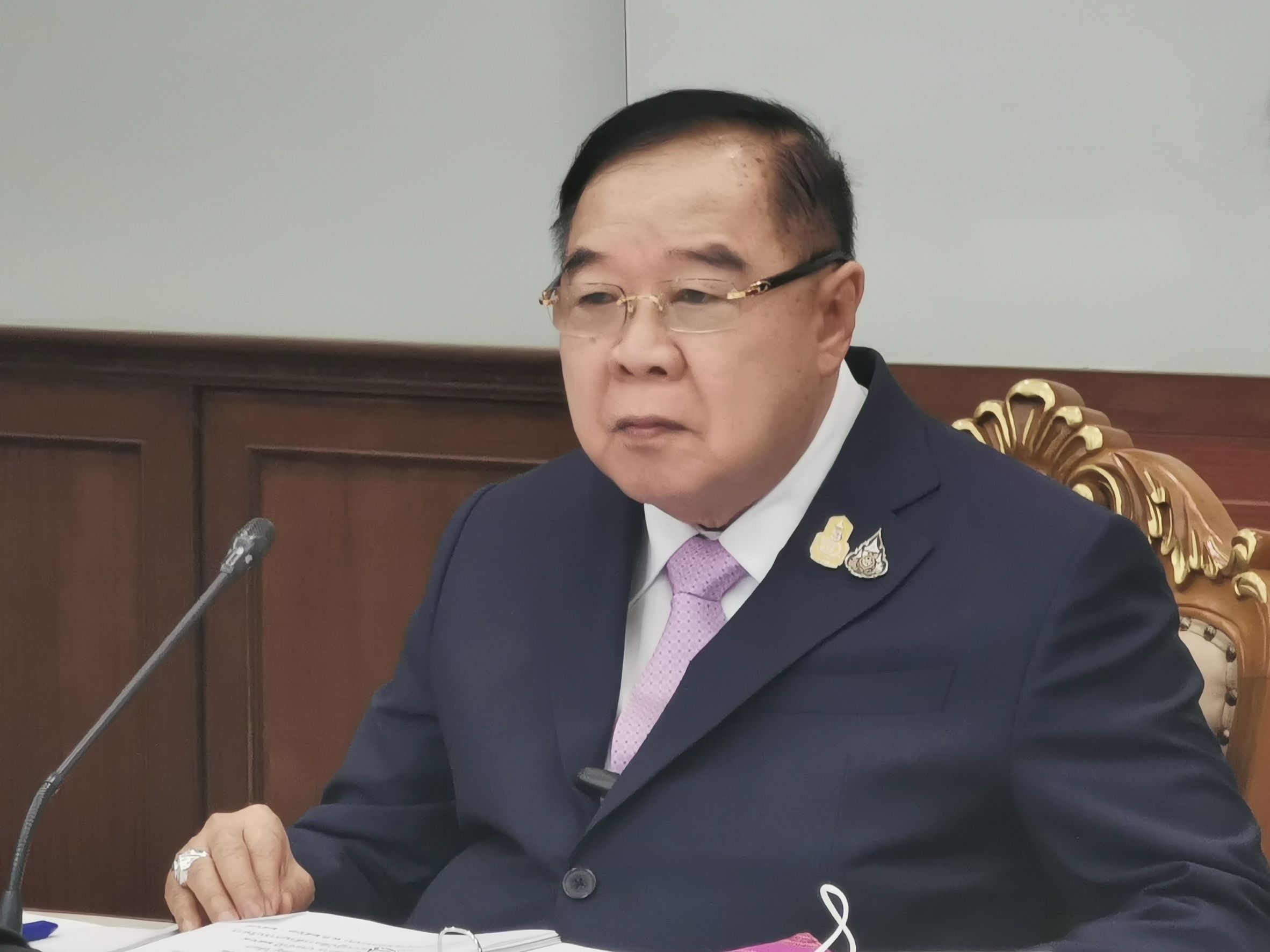 ‘ลุงป้อม’เร่งฟื้นฟูคุณภาพชีวิตแรงงานนอกระบบจากผลกระทบโควิด-19 