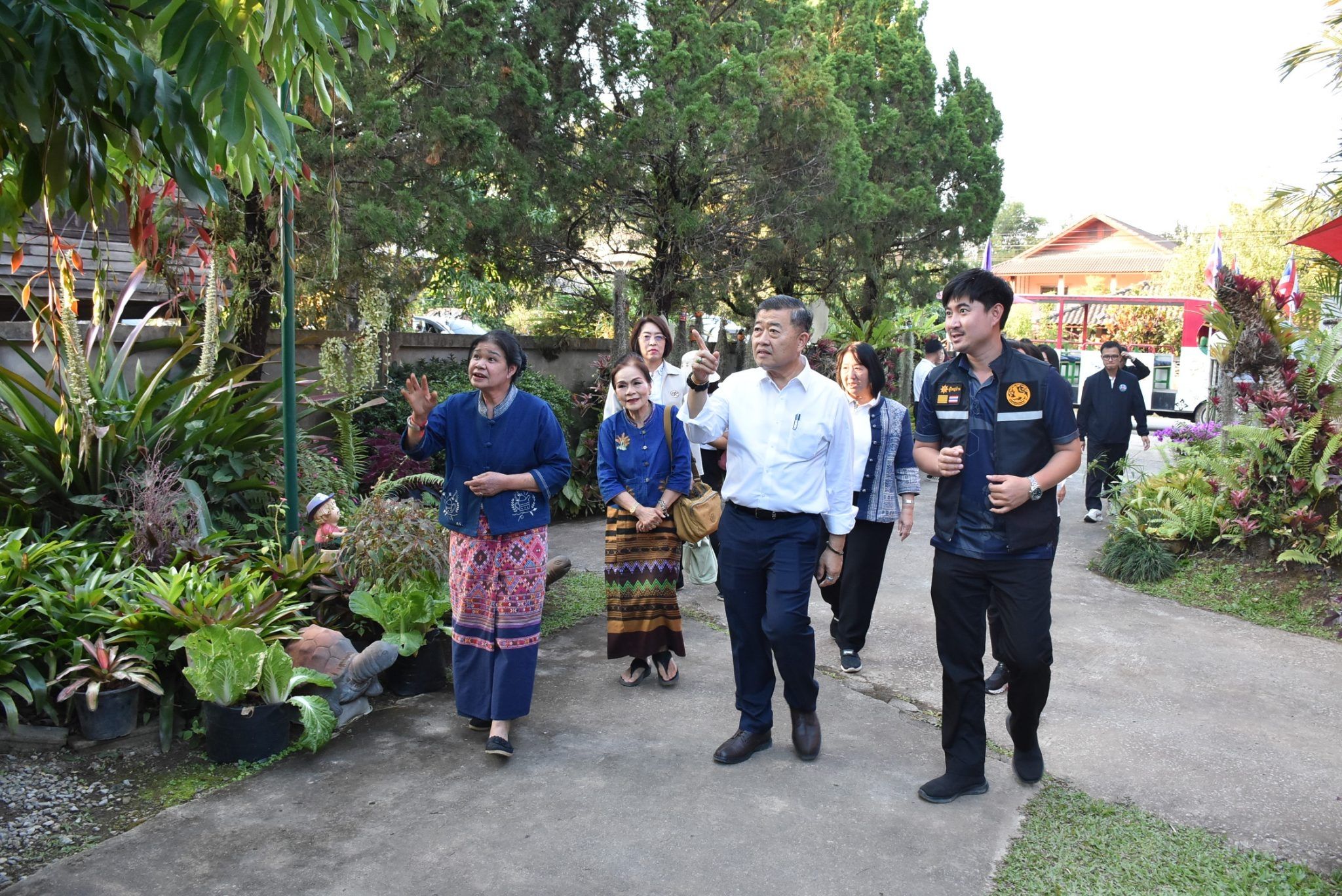 อธิบดี กตส. ตรวจเยี่ยมให้กำลังใจครูบัญชีอาสาบ้านเมืองรวง ส่งเสริมเกษตรกรทำบัญชีครัวเรือน