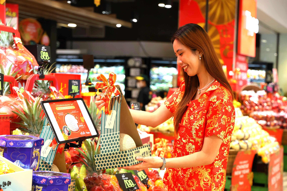 ท็อปส์ ชวนเปิดมุมมองตรุษจีนยุคใหม่ เฮงแบบมีคลาส โดยไม่ทิ้งภาระไว้ให้โลก! 