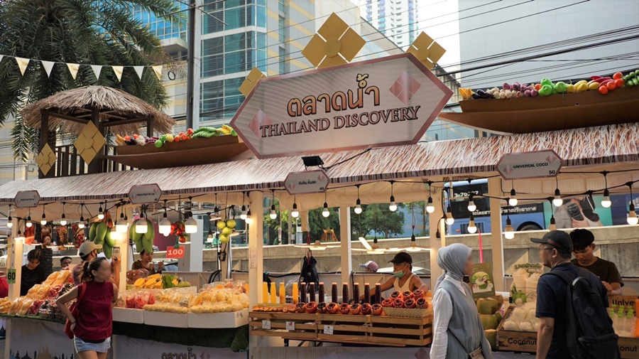 ศูนย์การค้าแพลทินัม ชวนช้อปชิมเที่ยวในงาน “ตลาดน้ำ”