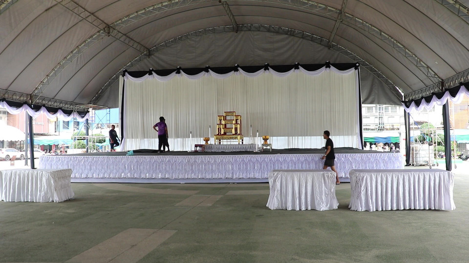 เทศบาลเมืองชุมพรเตรียมสถานที่ถวายน้ำสรงพระบรมศพสมเด็จพระพันปีหลวง