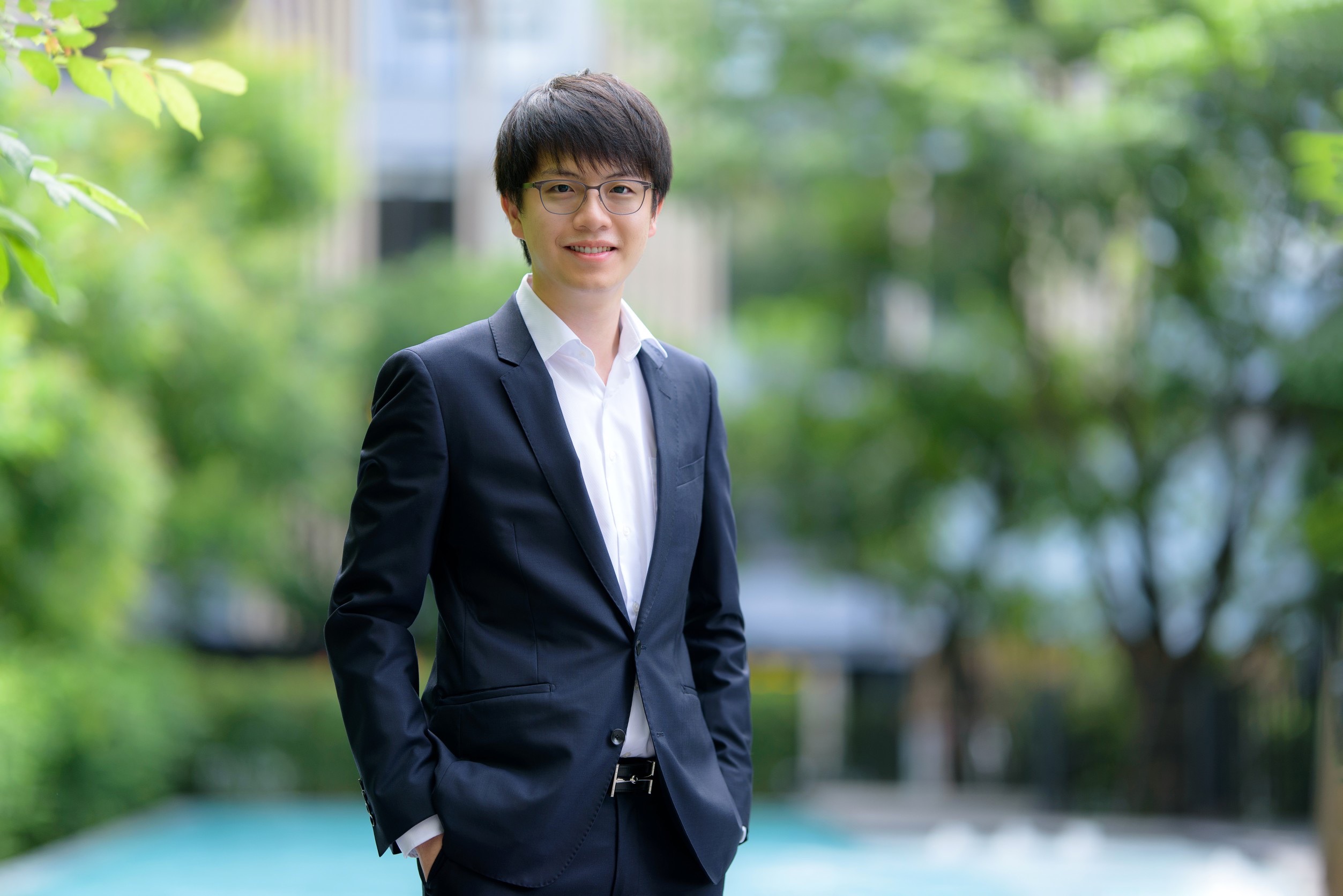 ผู้ถือหุ้น ALPHAX ไฟเขียวเพิ่มทุน 4 พันล้าน ขาย PP 6 ราย 2,562.5 ล้านหุ้น-RO 4,646.4 ล้านหุ้น อัตรา 1:1 รับแผนรุกธุรกิจการเงิน