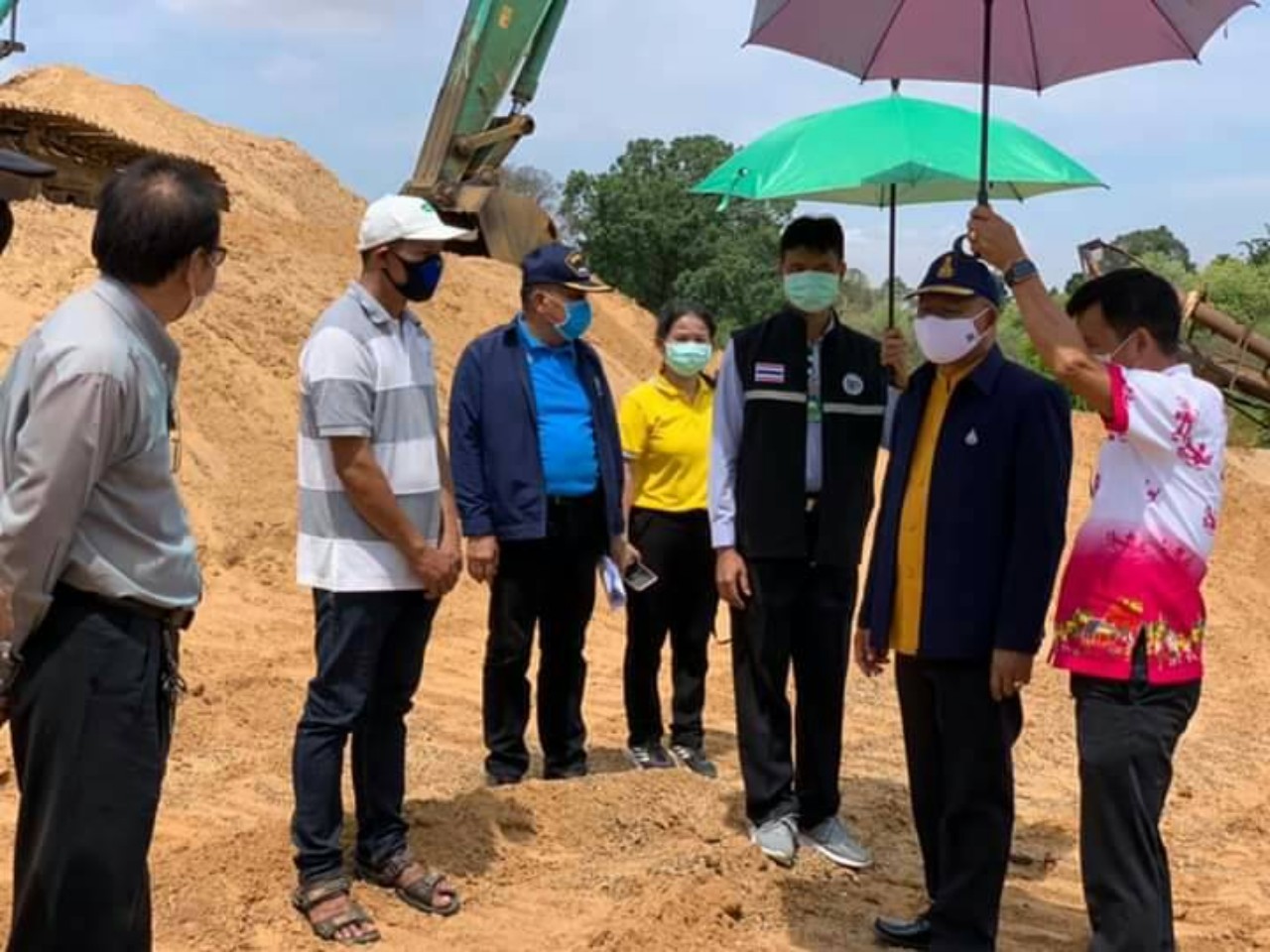 รองผู้ว่าฯยโสธรลงพื้นที่ลำน้ำชีเพื่อพิจารณาการอนุญาตดูดทรายเพื่อไม่ให้กระทบต่อสิ่งแวดล้อม