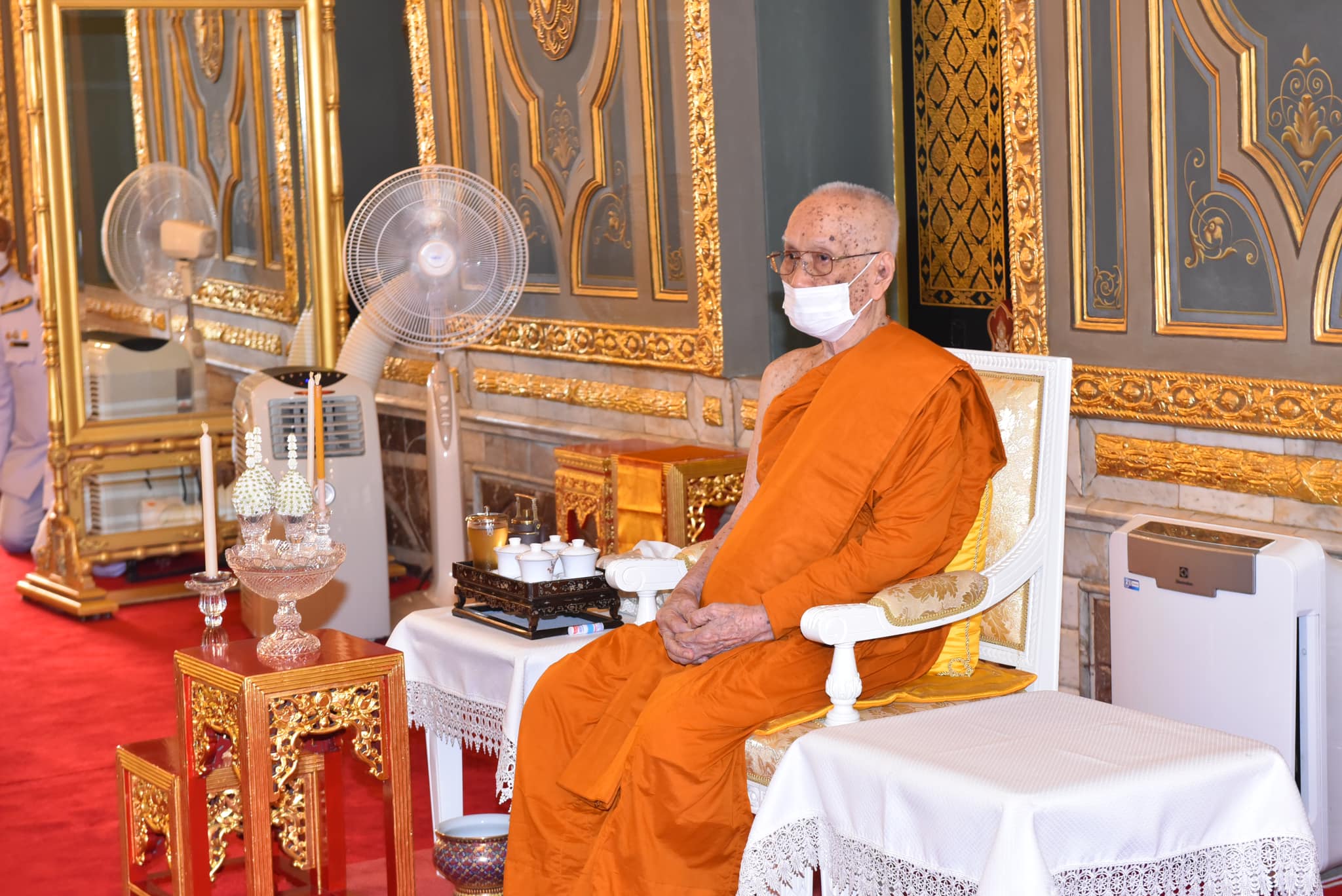 สมเด็จพระสังฆราช เสด็จลงในการพระราชกุศลทักษิณานุประทานอุทิศถวายอดีตเจ้าอาวาสวัดราชบพิธ-พระบูรพาจารย์ ในโอกาส "ในหลวง" ทรงพระกรุณาโปรด รับงานบำเพ็ญพระราชกุศลฉลองพระชนมายุ 8 รอบ สมเด็จพระสังฆราชไว้ในพระบรมราชูปถัมภ์