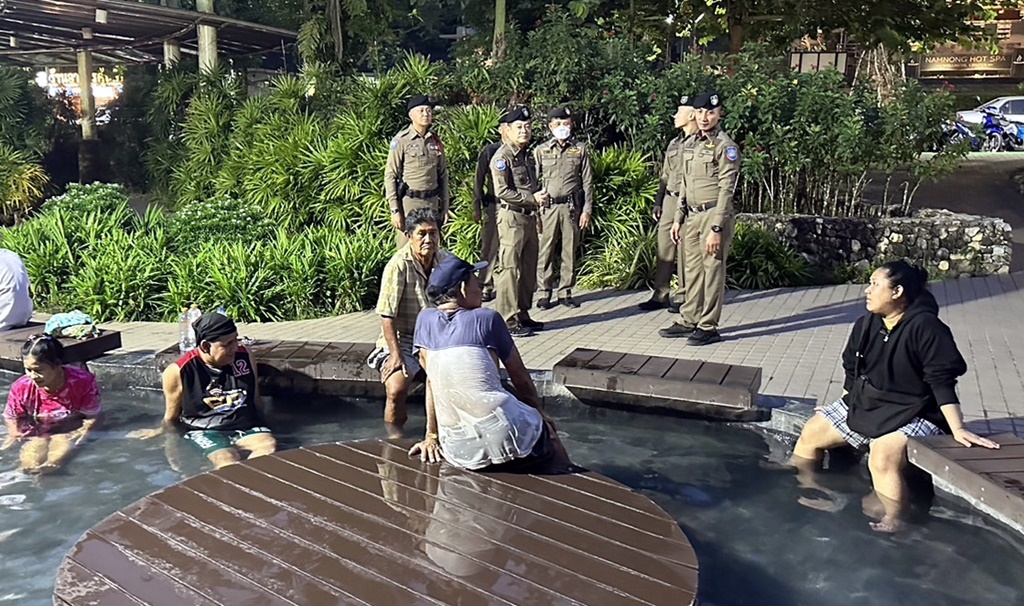 ตำรวจท่องเที่ยวระนอง ตรวจดูแลความปลอดภัยนักท่องเที่ยว ช่วง High Season