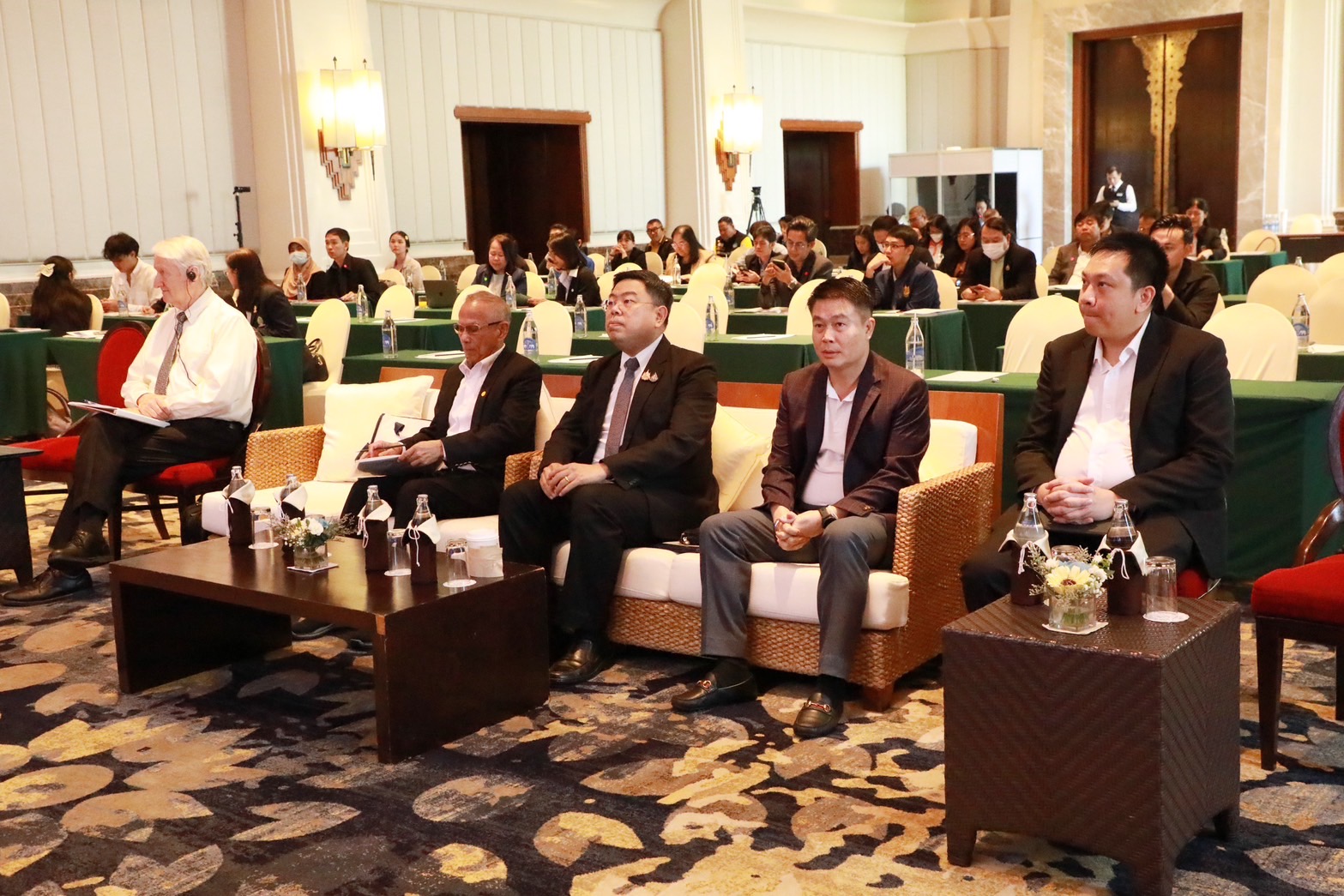  ปภ. จัดประชุมรับฟังความเห็นพัฒนาระบบแจ้งเตือนภัยผ่านสัญญาณโทรศัพท์เคลื่อนที่ บูรณาการทุกภาคส่วนพัฒนาแนวทางปฏิบัติงานรวดเร็วและทันท่วงที
