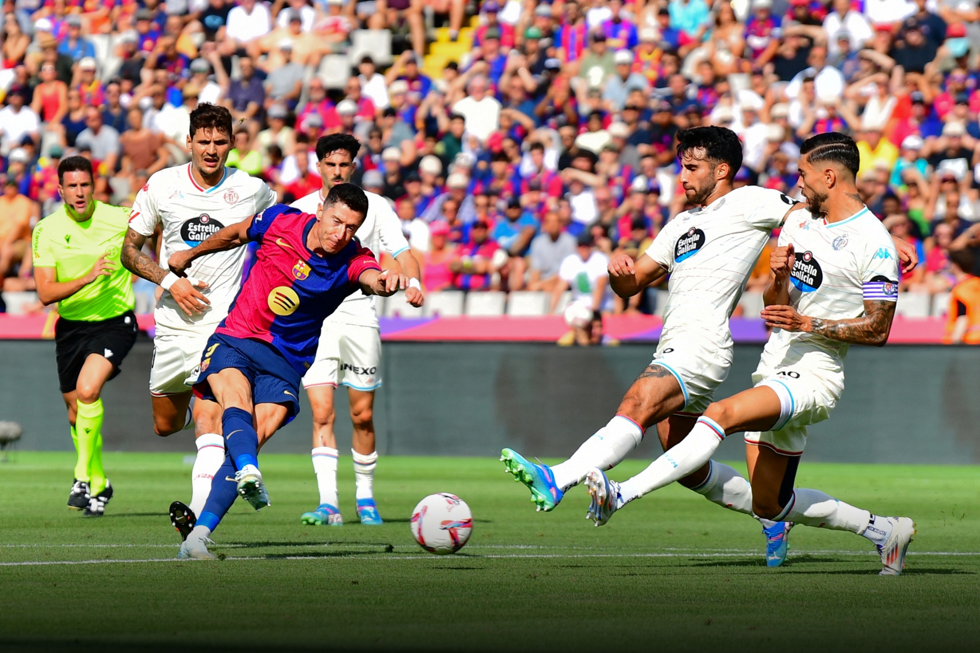 "บาร์ซ่า" โชว์ฟอร์มโหดไล่ถล่ม "บาญาโดลิด" 7-0 ศึกลาลีกา