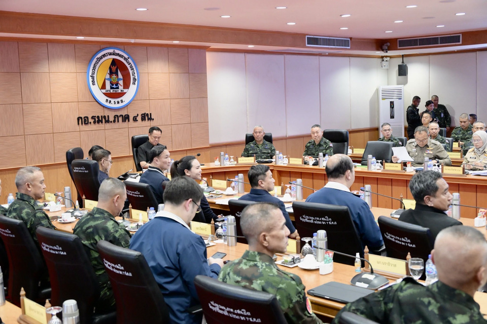 "นายกฯอนุทิน" ประชุมชายแดนใต้ ย้ำความปลอดภัย ปชช.-ยกระดับงานข่าวเชิงรุก