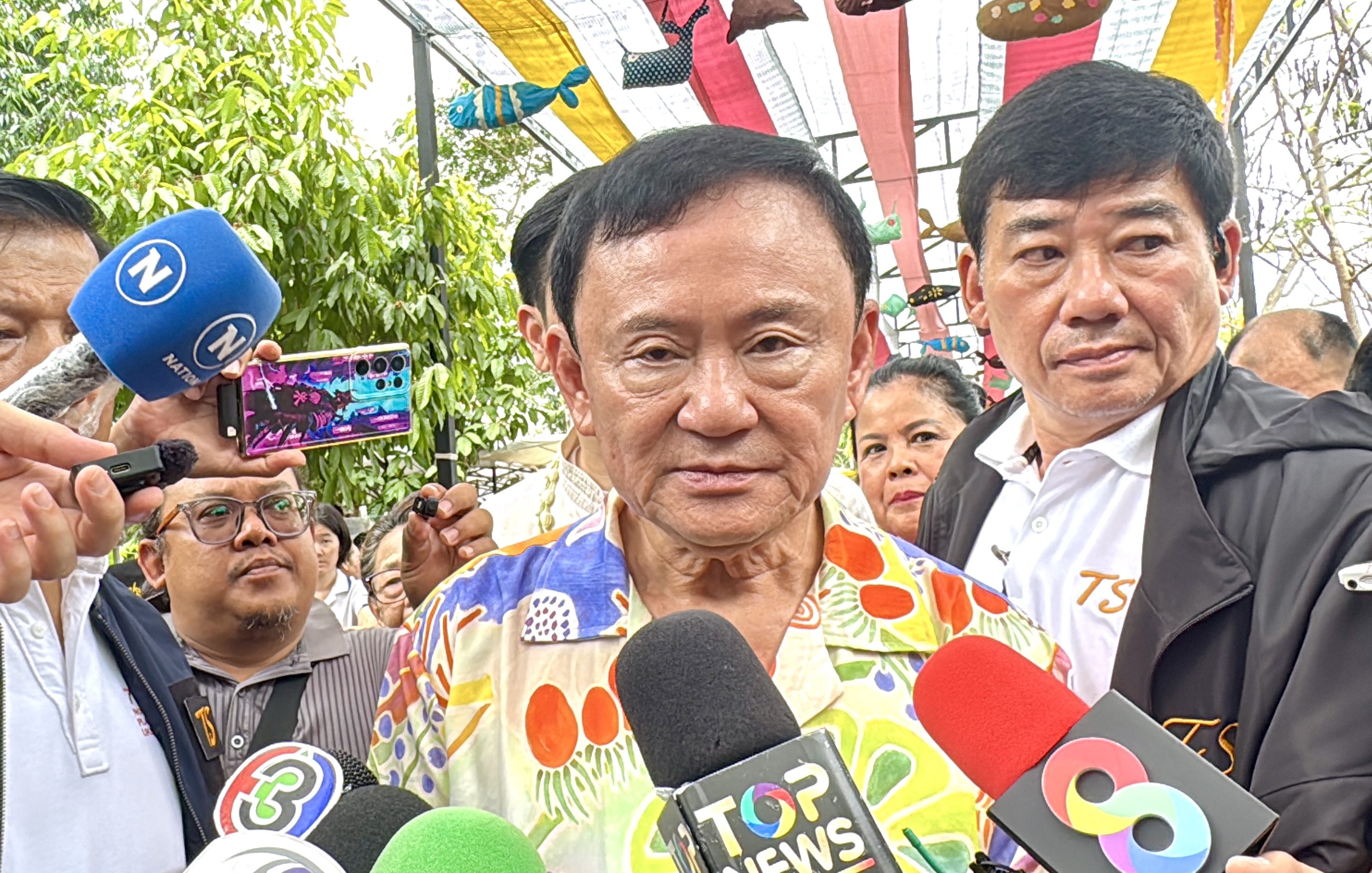 "ทักษิณ" เตรียมหยิบวาระอาเชียนรับมือกำแพงภาษีทรัมป์ คุย"อันวาร์"โอกาสเยือนไทย 17 เม.ย.นี้ ชี้ เจรจาสหรัฐไปแบบพันธมิตร