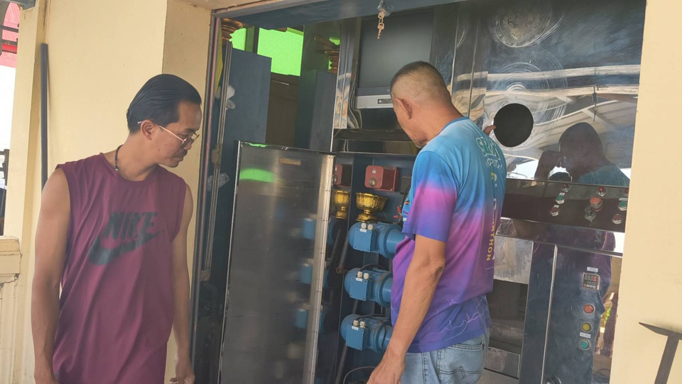 สัตหีบโจรย่องขโมยน้ำมันเมรุเผาศพ ทำเอาเดือดร้อน ต้องควักเงินซื้อใหม่