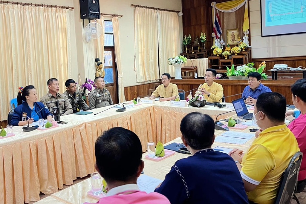 อำเภอแม่สะเรียง ประชุมเตรียมจัดงานประเพณีลอยกระทง ประจำปี 2567 งานแม่ฮ่องสอนฟลูมูนเฟส ณ แม่สะเรียง