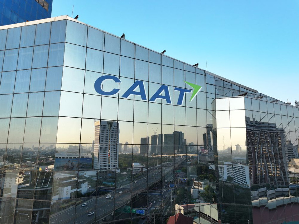 CAAT เข้มตรวจราคาตั๋วเครื่องบิน หลังได้รับรายงานยกเลิกตั๋วและขายใหม่ราคาแพง ย้ำควบคุมราคาไม่ให้เกินเพดานตามกม.