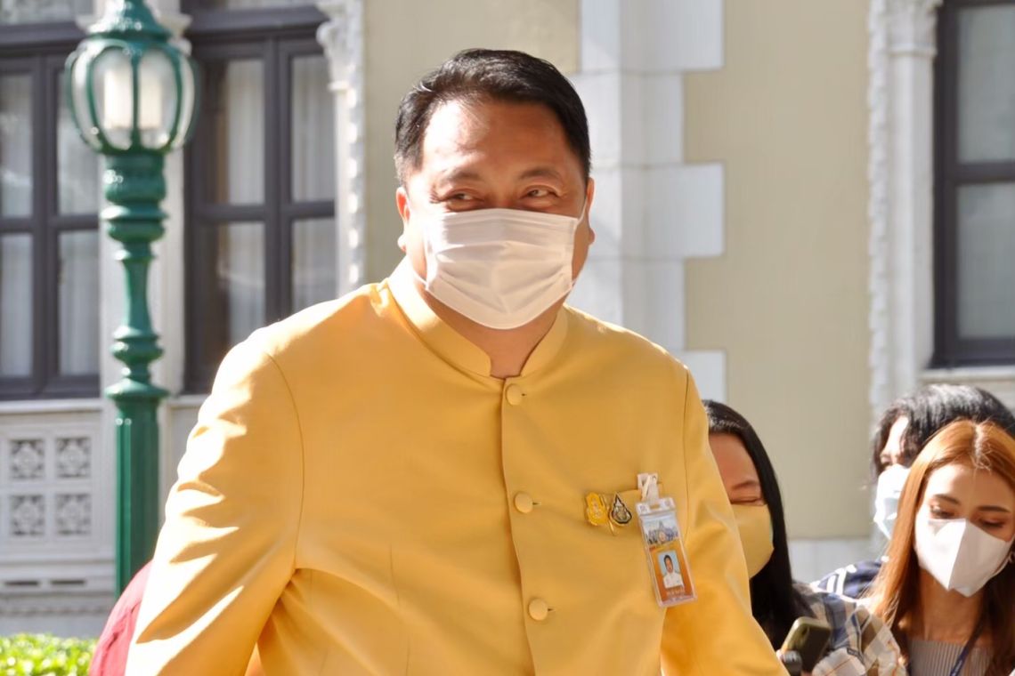 “รมว.เฮ้ง” ห่วง 100 คนไทยถูกนายหน้าตุ๋นทำงานตปท.สั่งเข้มกรมการจัดหางานติดตามคดี