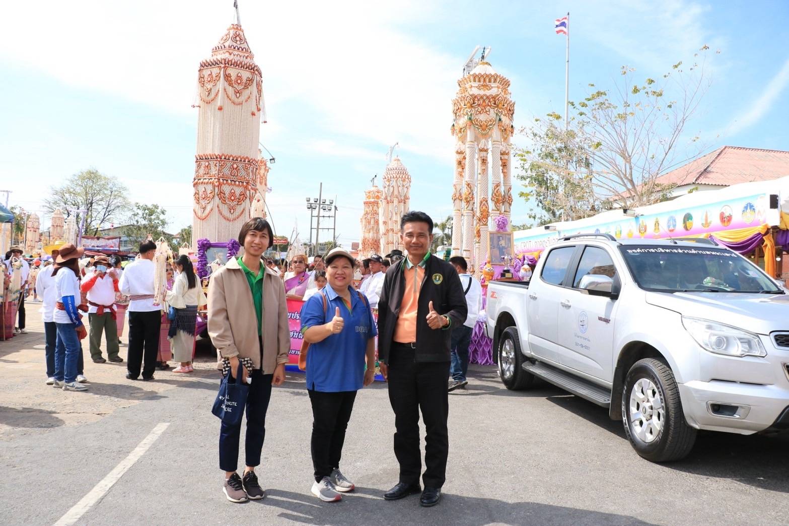 กรมส่งเสริมการเกษตรร่วมกับเกษตรยโสธรพัฒนาต่อยอดภูมิปัญญาท้องถิ่นมาลัยข้าวตอก