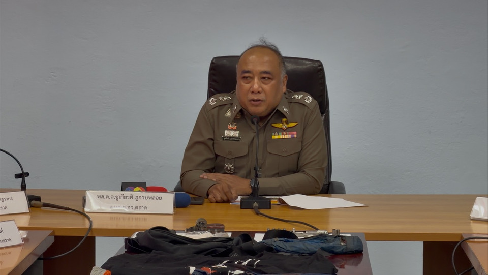 ปิดคดีฆ่าล้างหนี้ 5 แสน! ยิงท้ายทอยในรถกระสุนทะลุกระจก ตั้ง 4 ข้อหาหนัก เมียโดนรับของโจร