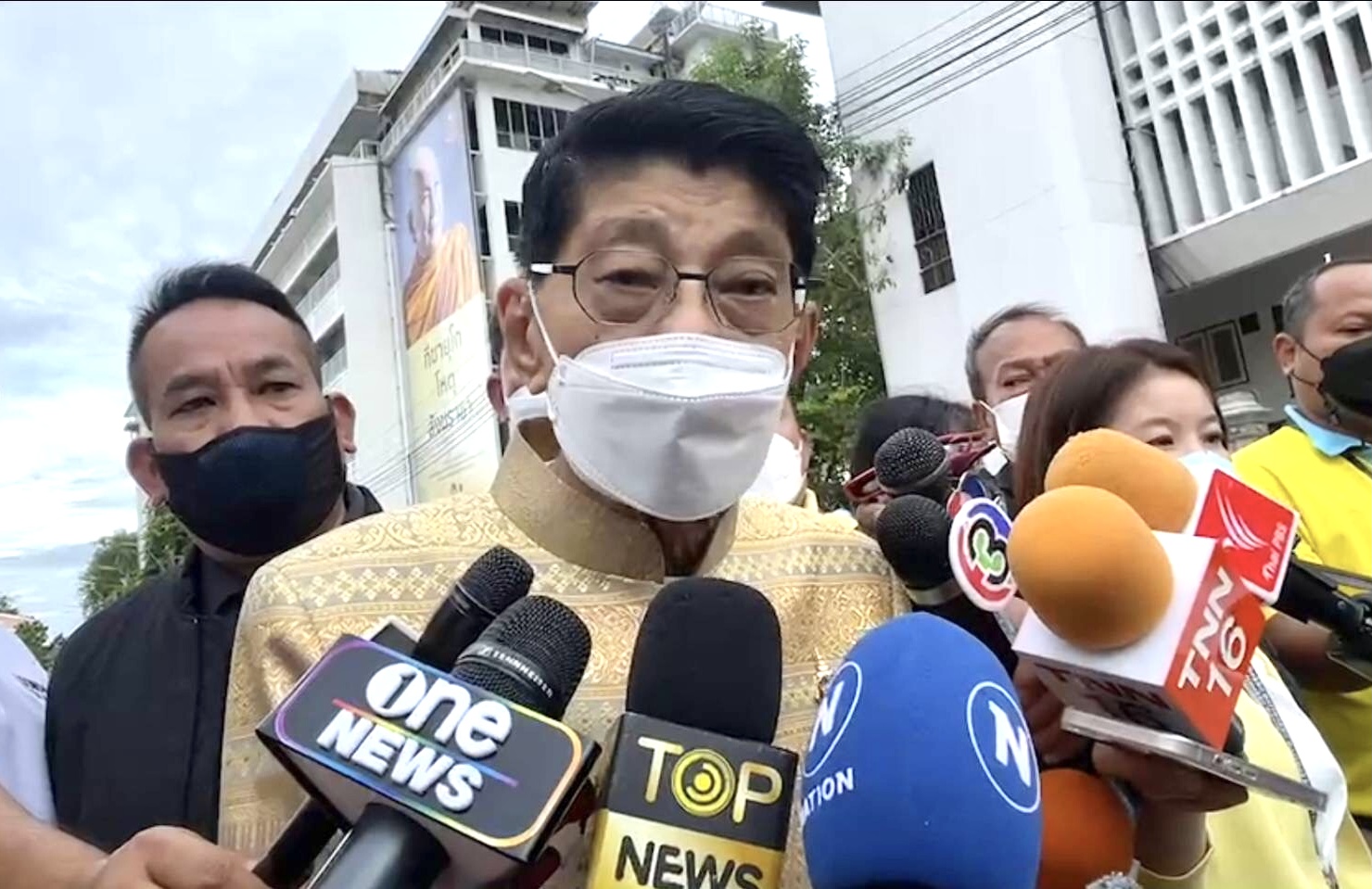 “วิษณุ” เผยยังไม่เลื่อนวันประชุมครม.4 ก.ค. ทำได้ตามเดิม แม้ตรงวันประชุมสภาฯนัดแรก