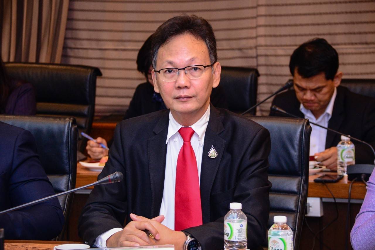 ‘เมฆินทร์’ เห็นใจ ‘ธนา’ ปมพฤติกรรม ‘เชาว์ มีขวด’ ลั่นต้องดำเนินการตามข้อบังคับพรรค