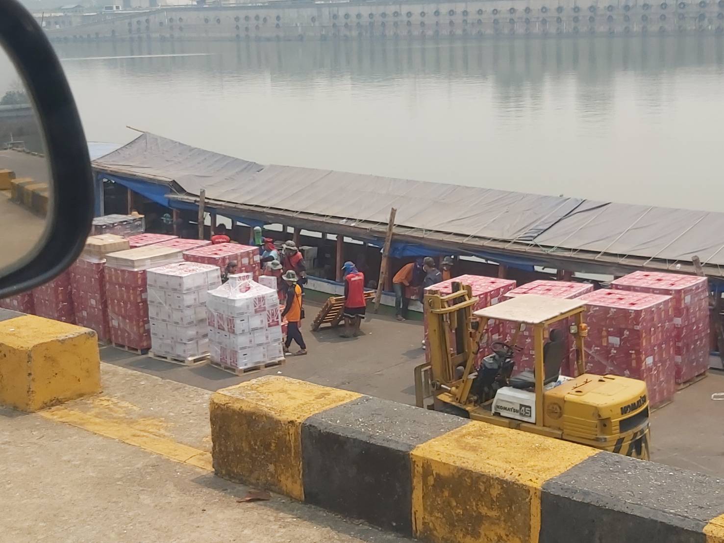 เชียงรายเปิดท่าเรือน้ำโขง4จุด  เพื่อมนุษยธรรม-ระบายสินค้าหลังปิดสกัดโควิด
