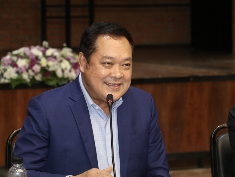 "ทวี สอดส่อง" ห่วงรัฐบาล กู้ 1.26 ล้านล้าน ประชาชนต้องจ่าย-ใครได้ประโยชน์?