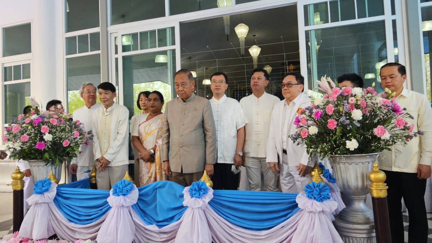 มูลนิธิอาจารย์วารินทร์ บัววิรัตน์เลิศ มูลนิธิข่วงพระเจ้าล้านนา และคณะกรรมการโครงการสมาชิกวุฒิสภาพบประชาชนภาคเหนือ (ตอนบน) 
