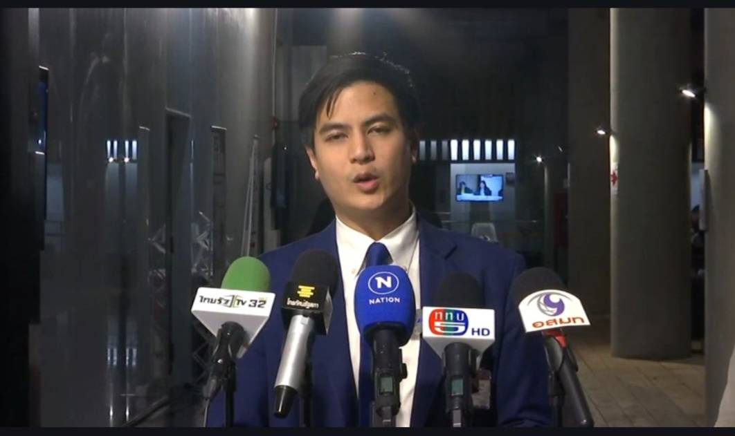 “ปชน.” จ่อตัดลดงบ 3 ส่วน งบเพิ่มภาระงานครู-รัฐสภา-หลักสูตรผู้บริหาร หวั่นคอนเนคชันสุ่มเสี่ยงเกิด “ระบบอุปถัมภ์” 