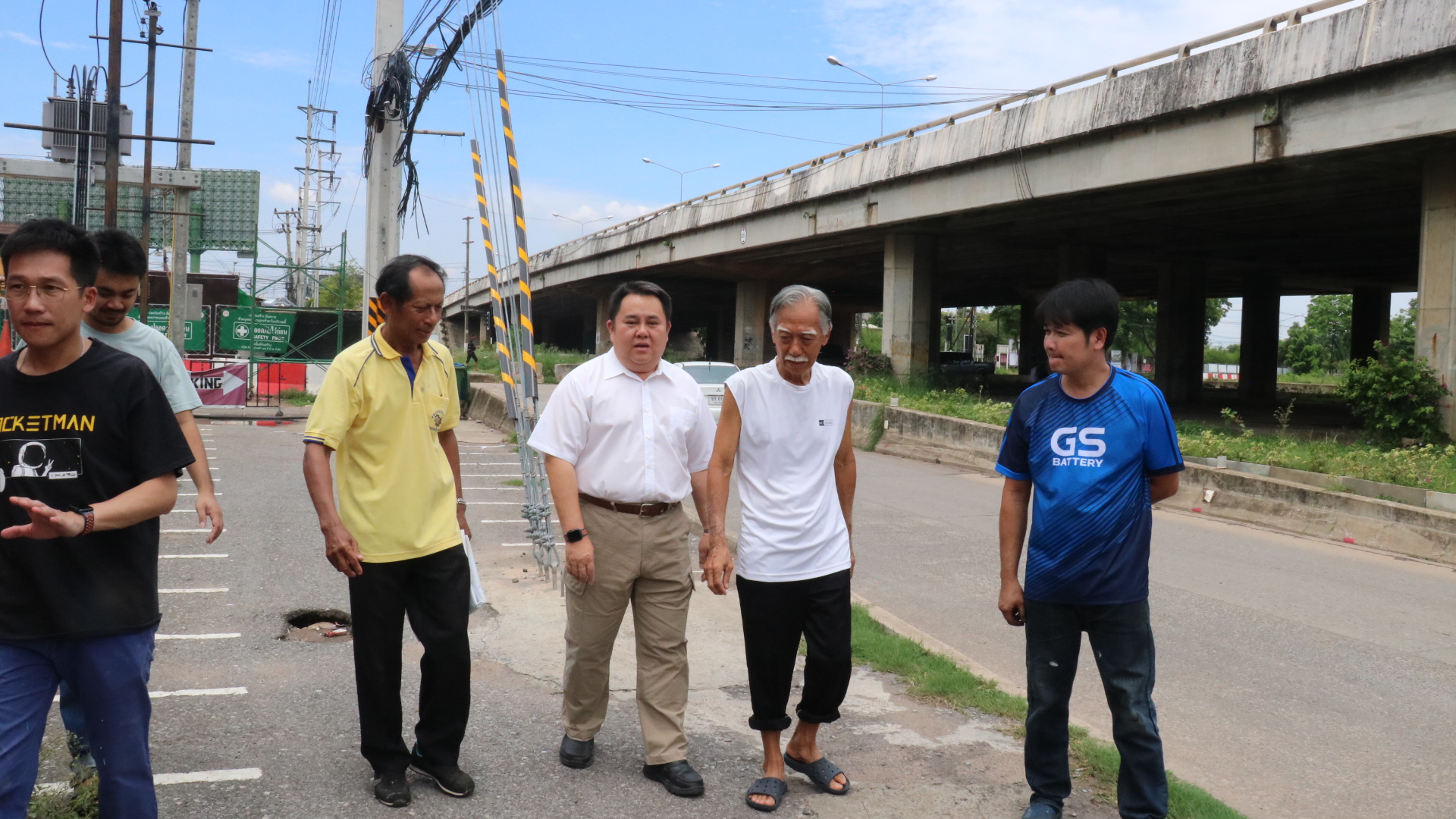 รถไฟทางคู่โคราชส่อบานปลายปมทุบสะพานสีมาเหตุปชช.ทวงถาม  