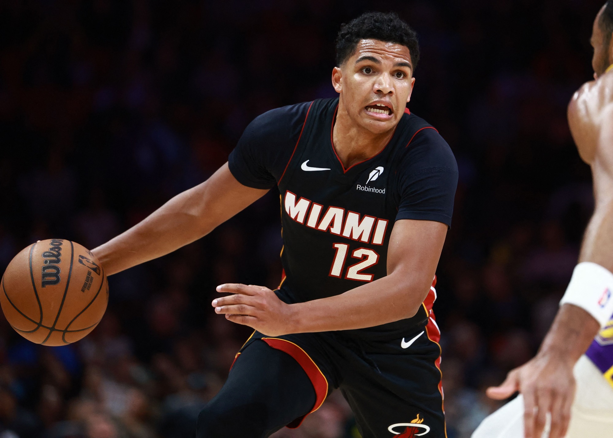 "ดรู สมิธ" เซ็นสัญญาใหม่ 3 ปี คัมแบ็ก "ไมอามี ฮีต" หลังฟื้นตัวจากอาการบาดเจ็บ