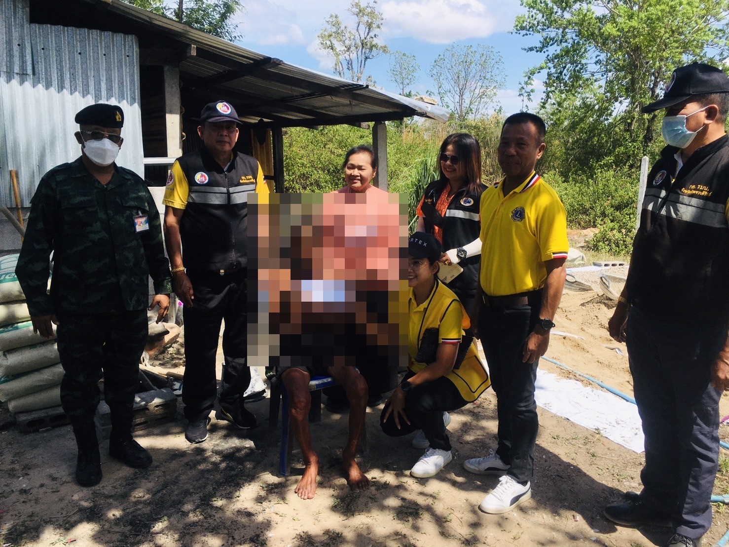 สโมสรไลออนส์หัวหินพร้อมเครือข่ายพันธมิตรช่วยสร้างบ้านให้ผู้ยากไร้ป่วยพิการทางสายตาที่ปราณบุรี