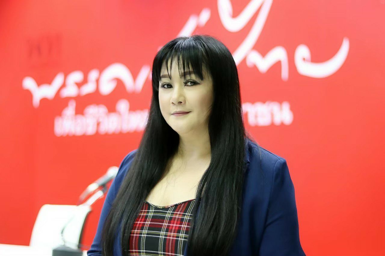"ตรีชฎา" ไล่ "ธนกร" หัดเรียนรู้งานสภาฯ ยันฝ่ายค้านยื่นซักฟอก ม.152 ถ่วงดุลในระบบรัฐสภา