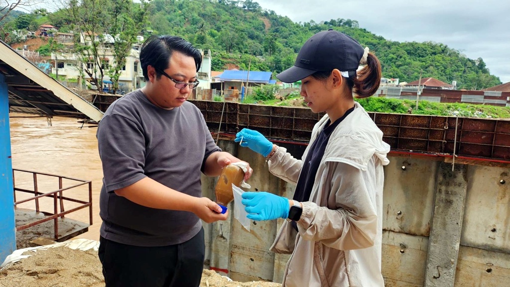 นักวิชาการตรวจซ้ำสารปนเปื้อนในแม่น้ำสาย – ปภ.จับตาระดับน้ำพุ่ง