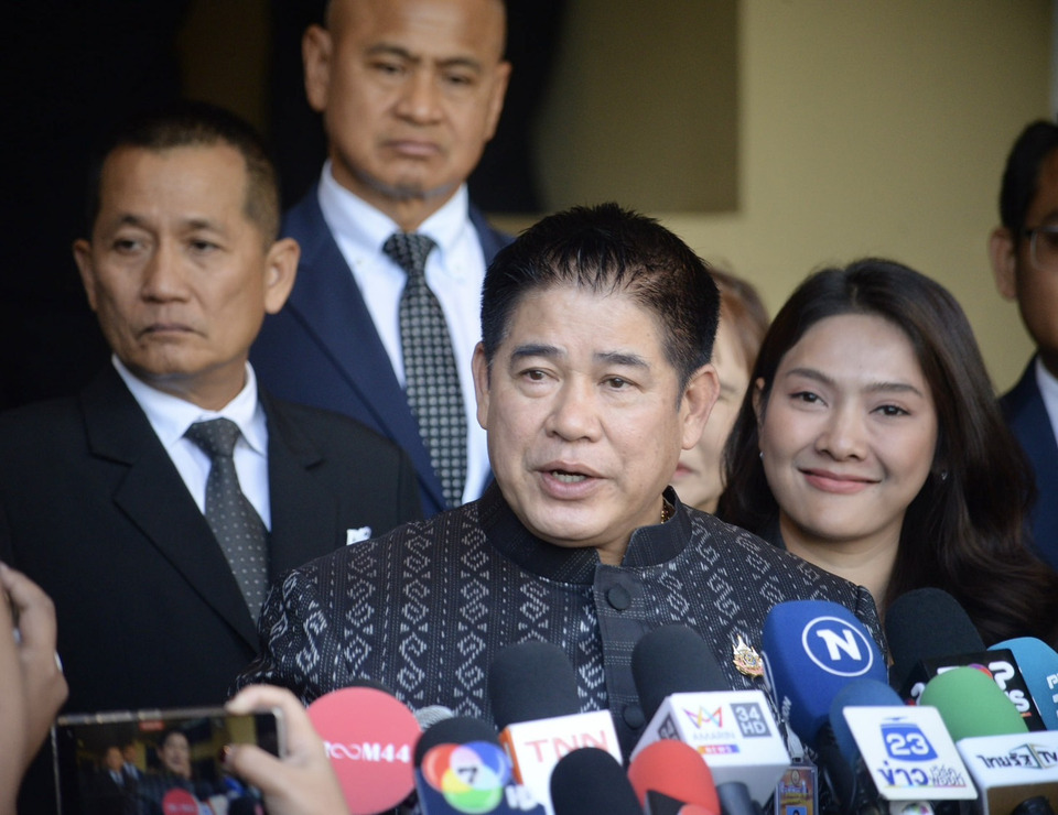 "ธรรมนัส" รับคุย "บิ๊กแจ๊ส" หนุน "กล้าธรรม" ชิง สส.ปทุมธานี หวังกวาด 4 เก้าอี้ บอก จ่อประเดิมเวทีปราศรัยใหญ่ร้อยเอ็ด-ขอนแก่น 12-13 ม.ค.นี้ 
