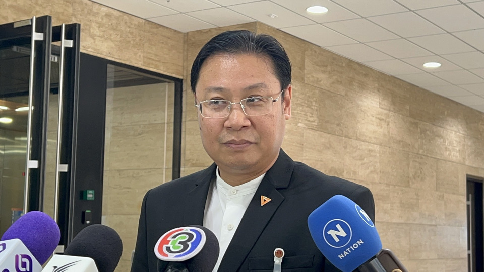 "ณัฐวุฒิ" สนับสนุนแก้ รธน.-กม.เลือกตั้ง ให้พรรคเดียวใช้เบอร์เดียว ลดความสับสนในการกาบัตร