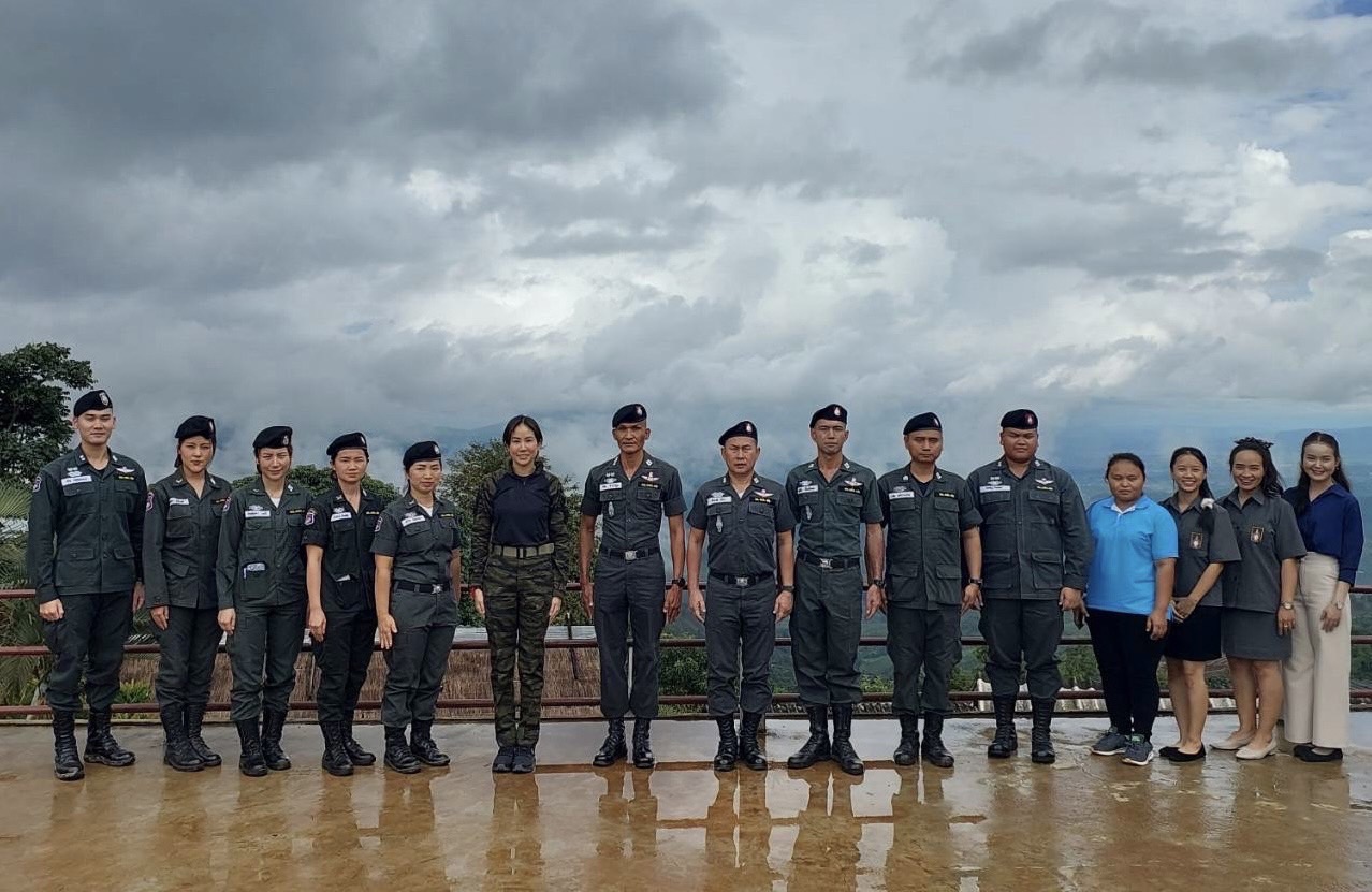 "ตั๊น จิตภัสร์" ฝากความหวัง "นายกฯ" แก้ปัญหาความเหลื่อมล้ำการศึกษา เร่งพัฒนาคุณภาพครูทั้งปท. ลั่นติดตามการทำงานของรบ.อย่างใกล้ชิด