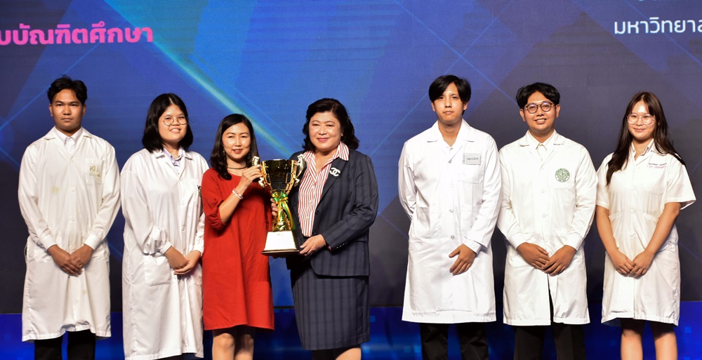 วช. เติมพลังเยาวชนมอบรางวัลนักประดิษฐ์รุ่นใหม่ สายอุดมศึกษา ในมหกรรมงานวิจัยแห่งชาติ