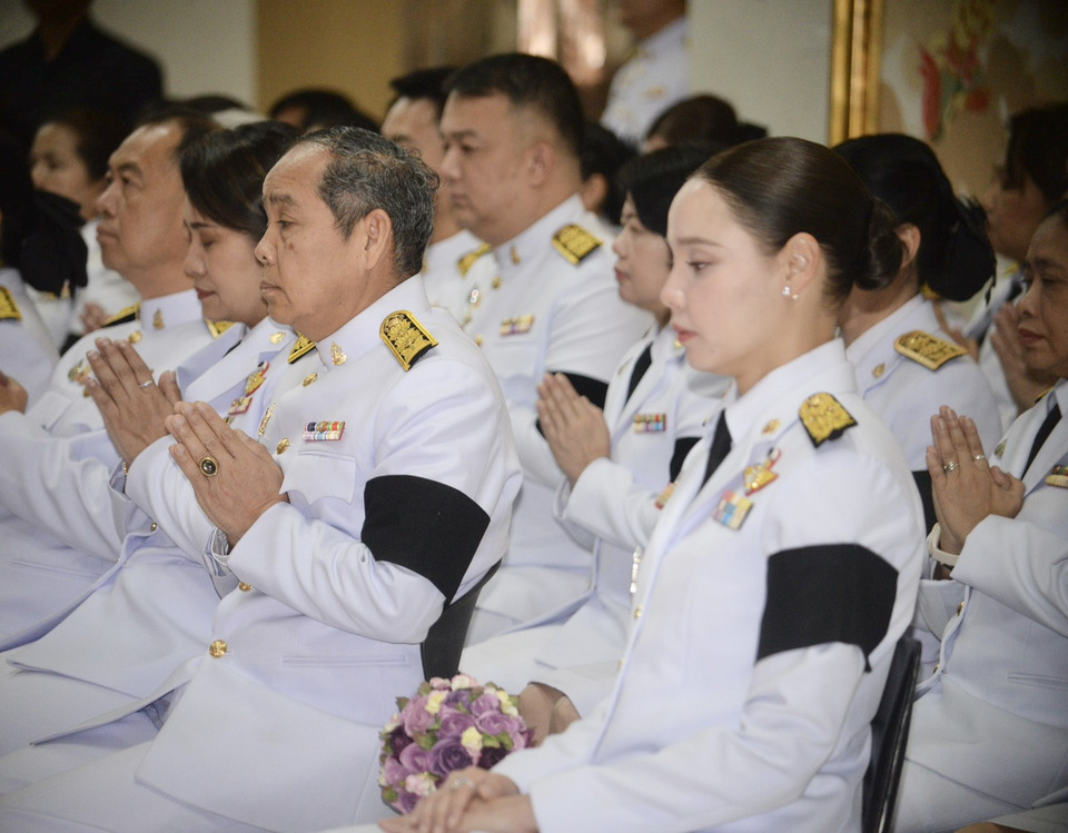 รมว.วัฒนธรรม นำคณะผู้บริหารประกอบพิธีบำเพ็ญกุศลสัตตมวาร "สมเด็จพระพันปีหลวง"
