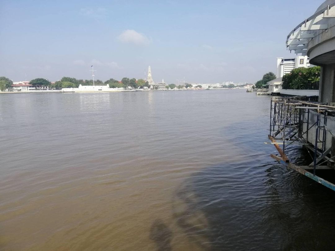 วันนี้กทม.น้ำหนุนสูงสุด 13.45 น.        เฝ้าระวังชุมชนนอกแนวเขื่อน-จุดฟันหลอ 