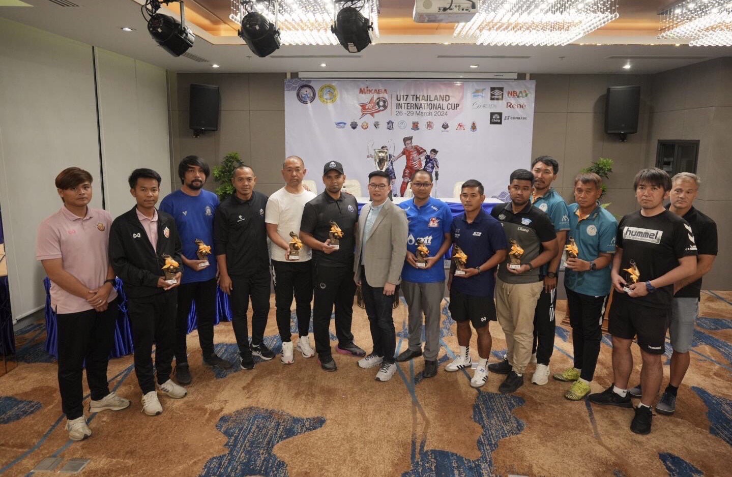 พร้อมลุย! 12 ทีมดวลแข้งศึกมิกาซ่า U17 ที่ชลบุรี
