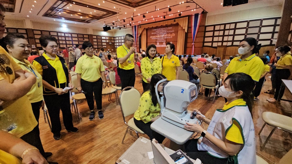 รพ.สมเด็จพระนางเจ้าสิริกิติ์ฯ จัดกิจกรรมตรวจคัดกรองผู้ป่วย เพื่อผ่าตัดโรคต้อกระจก เฉลิมพระเกียรติฯ 