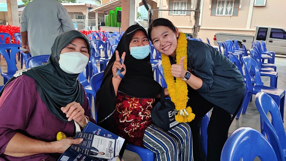 "น้องหนึ่ง" ว่าที่ผู้สมัคร ส.ส.ปทุมฯ พรรคภูมิใจไทย ลงพื้นที่ขอคะแนนเสียงจากพี่น้องชาวมุสลิม