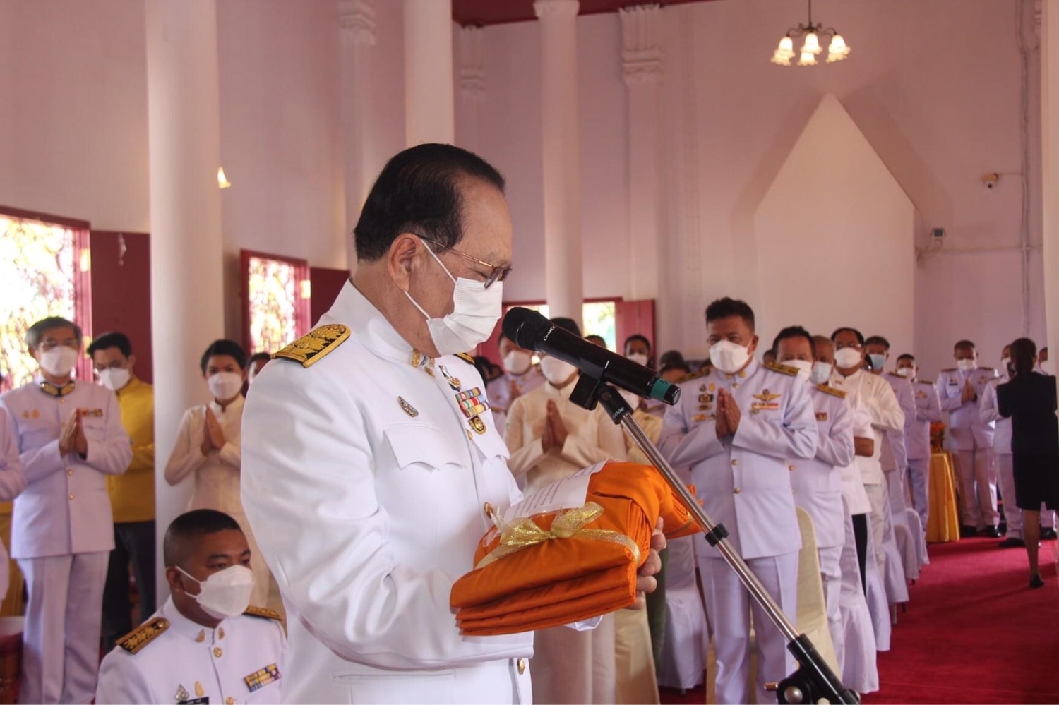 ภาครัฐ - เอกชน สุราษฎร์ธานี พร้อมใจร่วมพิธีถวายผ้ากฐินพระราชทาน ที่วัดพระบรมธาตุไชยาราชวรวิหาร  