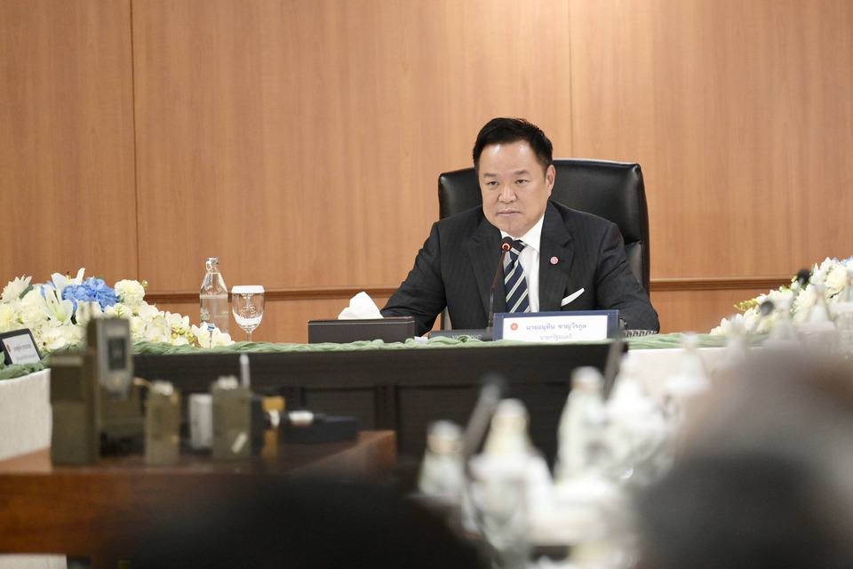 “นายกฯ” เผย คุยผู้นำกัมพูชา ไทยพร้อมเจรจา บนพื้นฐานไม่เกิดผลเสียกับ ปท. ชี้  เรามีเกียรติภูมิ- อธิปไตย ที่ต้องพิจารณา 