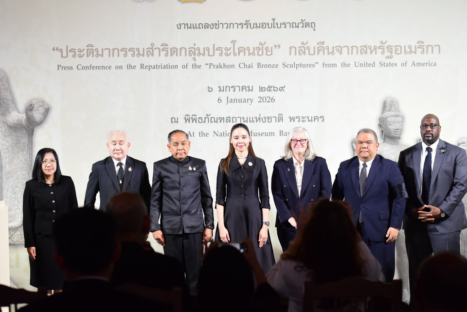 วธ.รับมอบ ‘ประติมากรรมสำริดกลุ่มประโคนชัย’ จากสหรัฐฯกลับสู่มาตุภูมิ