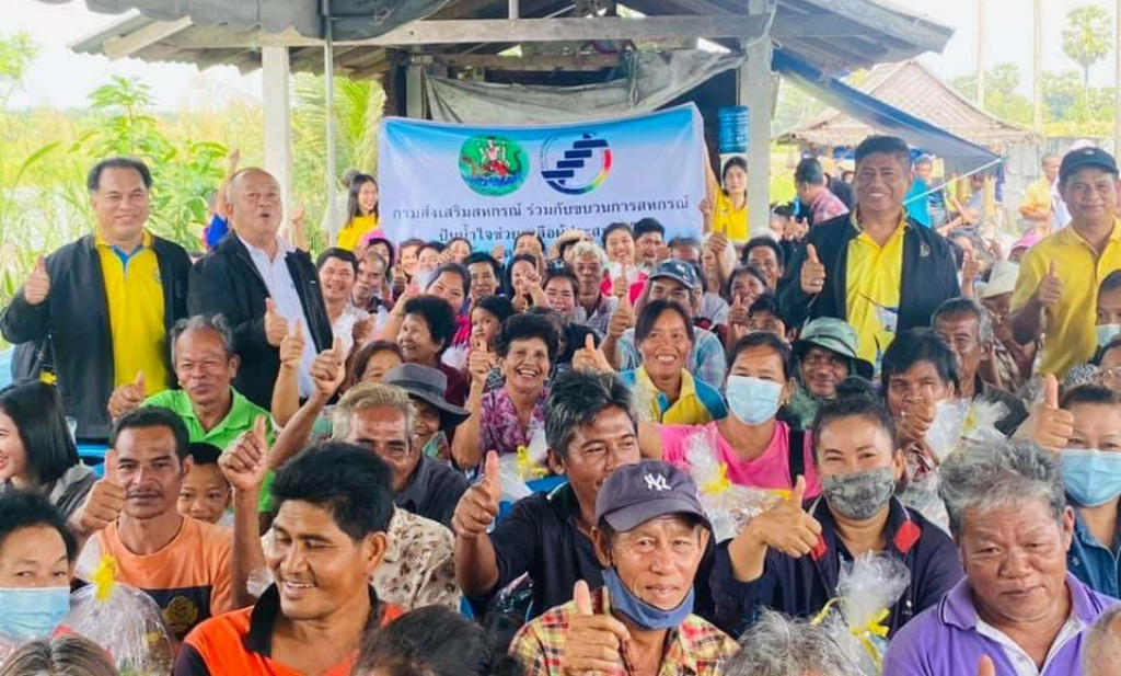 กสส. ร่วมกับขบวนการสหกรณ์ไทย ปันน้ำใจช่วยผู้ประสบภัยจังหวัดนครศรีธรรมราช 