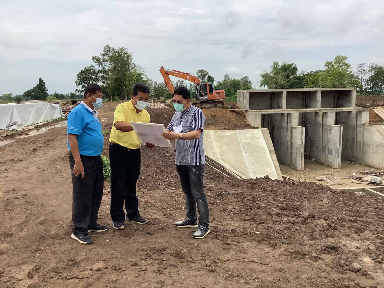 ชป.ติดตามงานในพื้นที่โครงการบางระกำโมเดล   