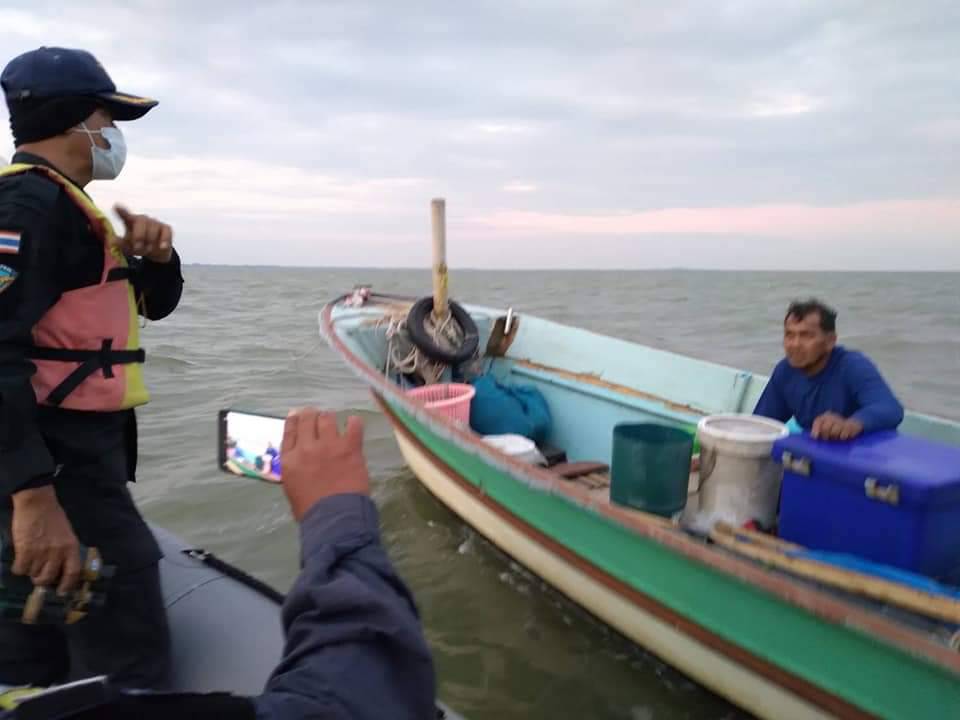 ผู้ว่าฯสุราษฎร์ สั่งตรวจจับเรือประมงลักลอบคราดปลิงลูกบอลผิดกฎหมาย