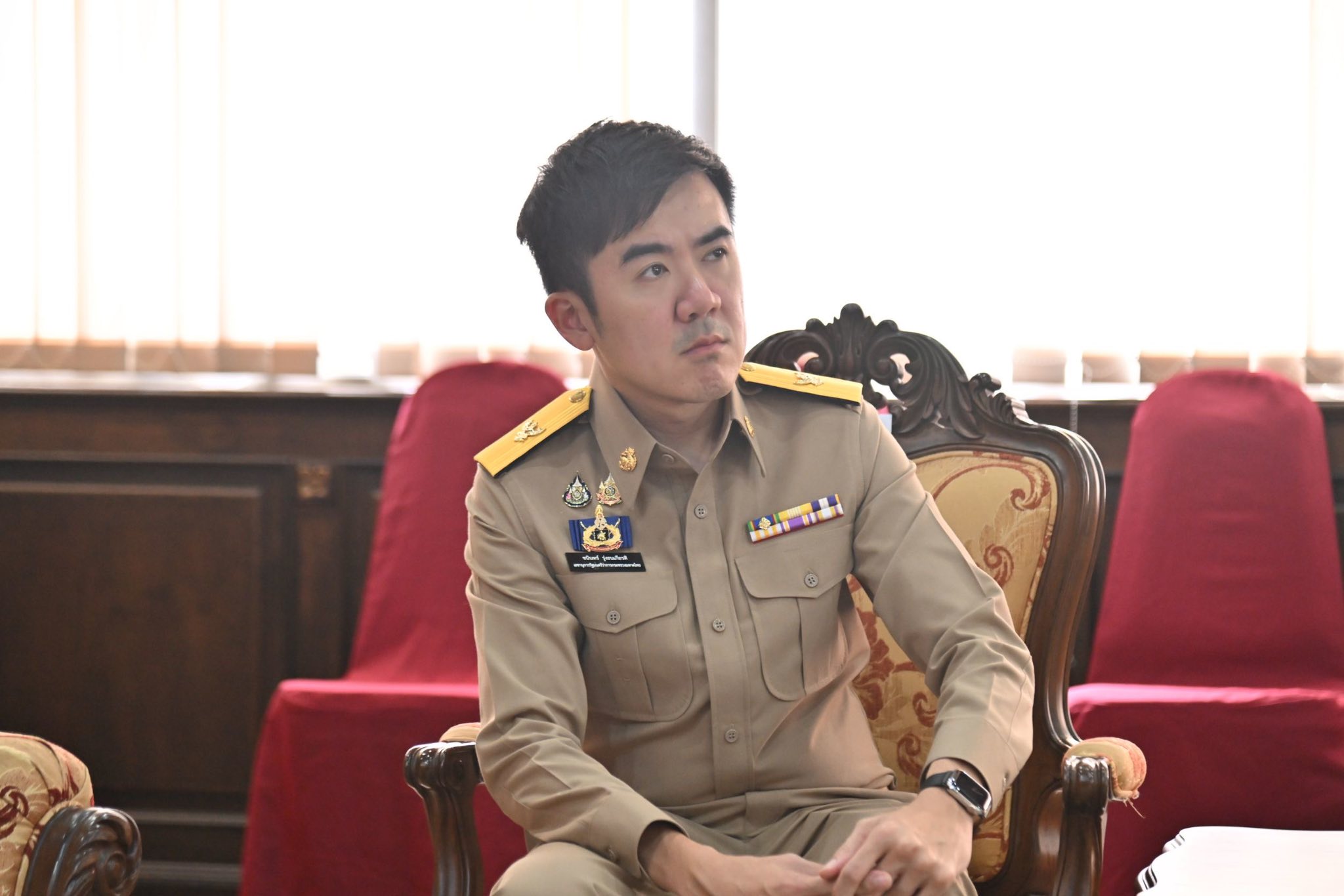 "เลขาฯรมว.มหาดไทย" ไม่นิ่งนอนใจ "เด็กนร.สุรินทร์" ถูกจับ เผย "พมจ.สุรินทร์-นอภ." ลงพื้นที่แล้ว 