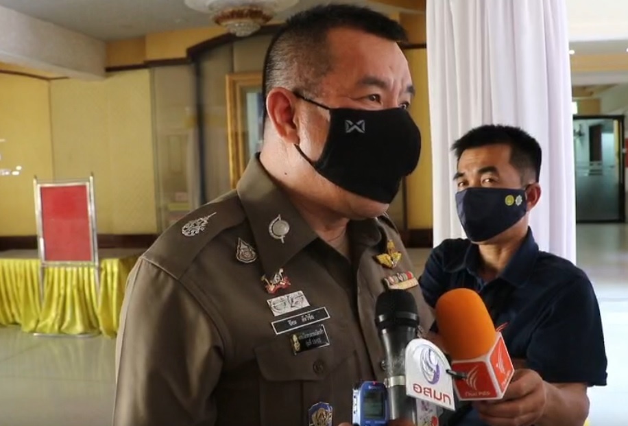 "บิ๊กอู๊ด" สั่งสอบตร.ยิงปืนขึ้นฟ้าสกัดม็อบ ยันหนุ่มกั๊กเขียวไม่ใช่แพทย์อาสา