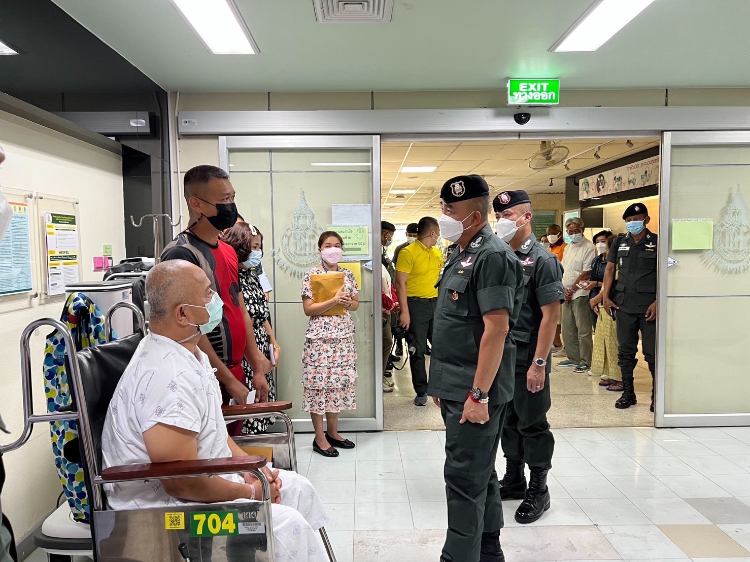 ผบช.ตชด. รุดเยี่ยมตชด.ชุด EOD  ฉก.ตชด.43 บาดเจ็บ เหตุระเบิดพื้นที่ อ.จะนะ ขณะปฏิบัติหน้าที่