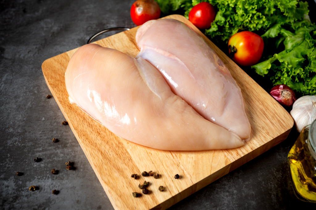 "เนื้อไก่" โปรตีนสูง มาตรฐานการผลิตสัตว์ปีกไทยปลอดภัยสูงสุด