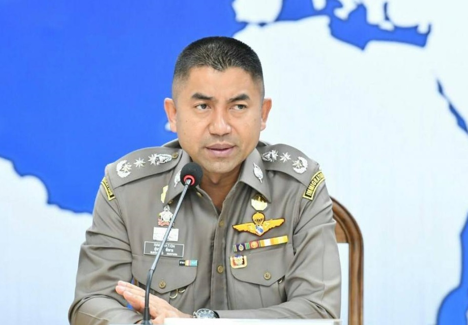 'บิ๊กโจ๊ก'สั่งตม.กวาดล้างบุคคลโอเวอร์สเตย์คัดคนดีเข้าประเทศ หากจนท.รัฐมีเอี่ยวเชือดได้ทันที  